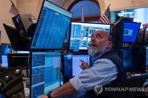 S&P500 종목별 8월 수익률 최악 SMCI, 최고 켈라노바
