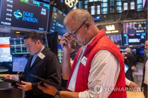 뉴욕증시, 국채금리 급등·'더딘' 통화완화 우려…혼조 마감