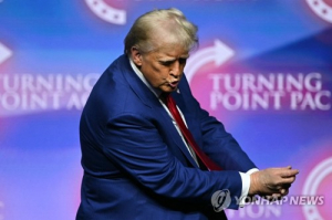 [美대선 시나리오] 극명하게 엇갈린 정책…'수혜주 찾기' 분주