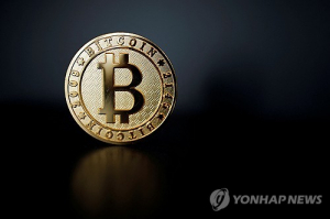 새로운 헤지 수단 등장…비트코인 ETF 옵션거래, 첫날 7만 건 돌파