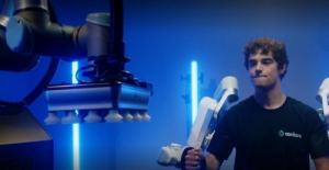 아마존·쿠팡·두산이 반했다...한국계 美 '콘토로 로보틱스'에 투자 - 뉴스 썸네일 이미지