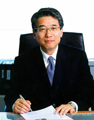 [금융가 사람들] 회계·IB업계 '리빙 레전드' 윤영각 파빌리온그룹 회장 - 뉴스 썸네일 이미지