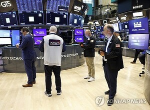 뉴욕증시, 기업 실적 호조ㆍ경제지표 개선에 상승 출발