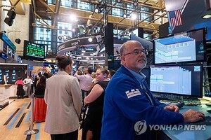 오펜하이머, S&P500 목표치 7,100으로 상향…