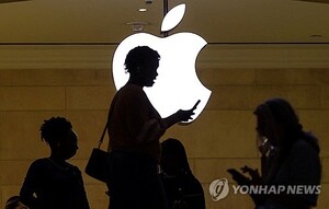 애플, 아이폰·중화권 전방위 실적 호조…시간외서 주가↑(종합)