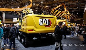 캐터필러, EPS 예상치 미달…관세 여파 본격화