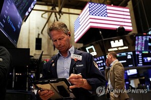 뉴욕증시, 견조한 지표에 금리인하 기대 찬물…하락 출발
