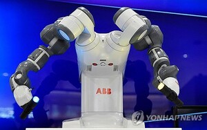 소프트뱅크, ABB로보틱스 인수 합의에 주가 12% 급등
