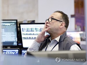 뉴욕증시, 기술주 약세에 혼조 출발