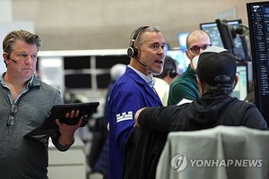 뉴욕증시, 기술주 약세에 하락 출발