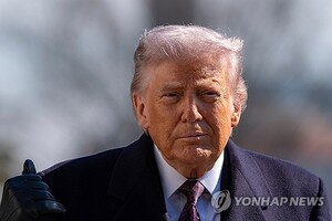 트럼프 이란 핵협상 불만 관련 이미지