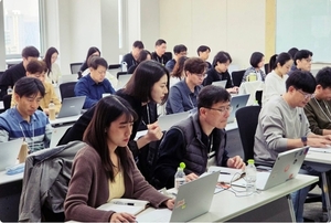 SKB, 전 구성원을 AI 전문가로…'AI와 일하기' 본격 가속화