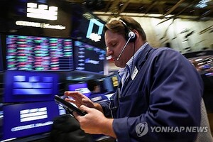 뉴욕증시, 기업 실적·중동 긴장 주시하며 혼조 출발