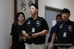 [윤영숙의 시선] '1천조 달러' AI 베팅과 삼성의 파업