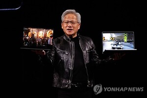 엔비디아, PC 출사표…젠슨 황 "AI 에이전트까지 구동하는 컴퓨터"