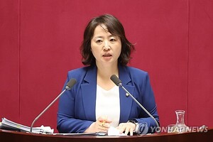 늾 "<b>踰뺤궗쐞썝옣</b> 諛섎뱶떆 誘쇱＜떦씠 留≪븘빞굹癒몄뒗 뿴뼱몢怨 삊긽 吏꾪뻾...