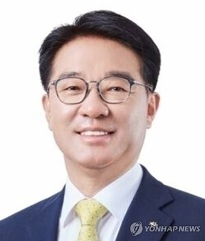 <b>이동철</b> 여신<b>협회장 취임</b>…"카드사 종합금융플랫폼 전환 적극 지원"