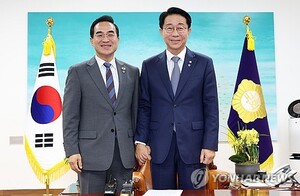 <b>박홍근</b>, 국회의장 <b>예방</b>…"내년도 예산안, 국회 의견 폭넓게 수렴"