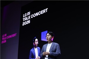 LG, 제조·금융·과학 특화 '엑사원 전문가 AI' 공개(종합)